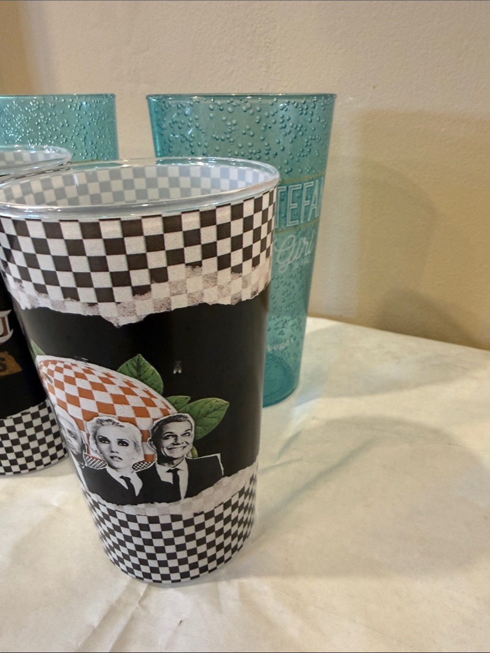 🩵No Doubt & Gwen Stefani Las Vegas Souvenir Cups, Total of 4 - Picture 3 of 8